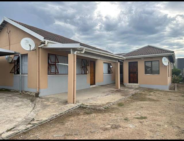 4 BEDROOM HOUSE FOR SALE IN MTHATHA CENTRAL